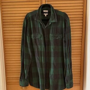 Sonoma Men's Dark Green and Black Plaid Shirt